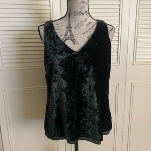 Lisa Rinna Collection green crushed velvet chiffon v-neck tank top